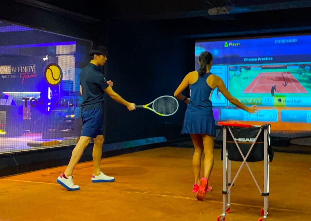 NewDin Contents Expands Overseas with 'Tennis Pot,' the Real Screen Tennis That Enables Rallies 1 NewDin Contents screen tennis brand Tennis Pot installed at a tennis experience store in the Kwun Tong area of Kowloon Hong Kong