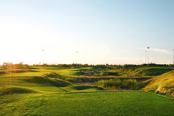 Photo 1 Exterior view of GOLFZON County Songdo