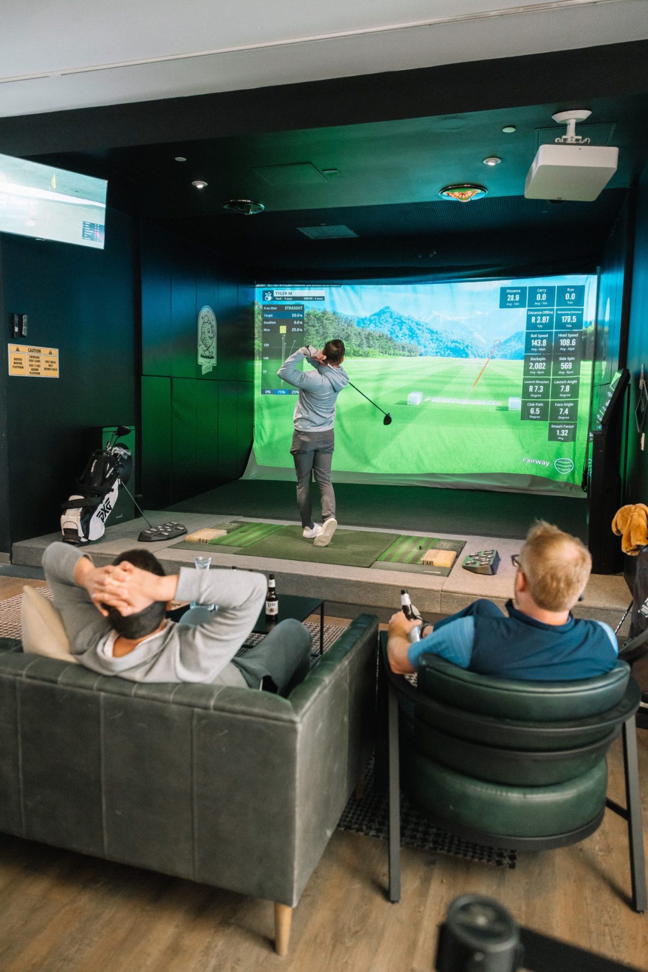 GOLFZON Social (2) 2