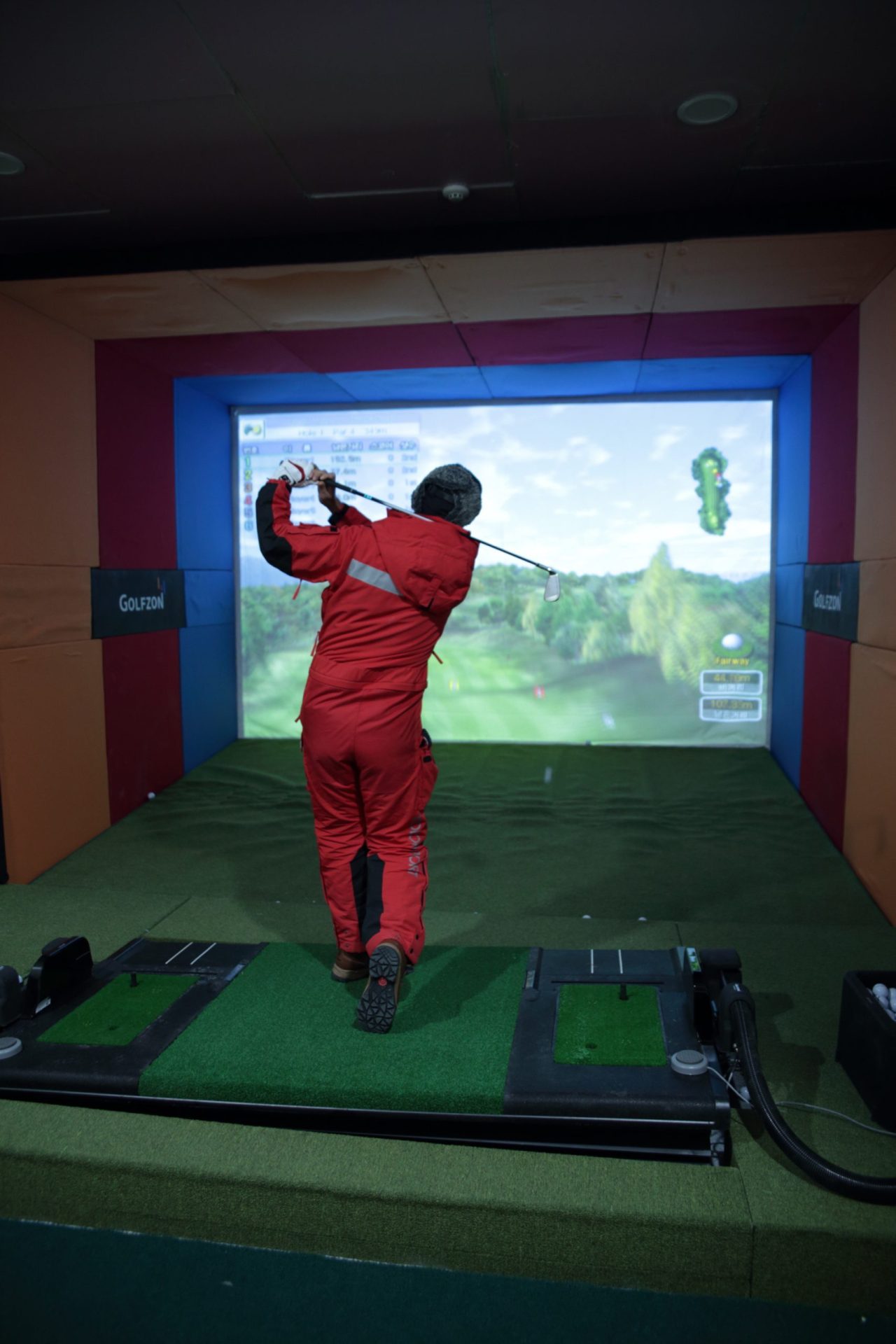 GOLFZON Simulator at Antarctic Base