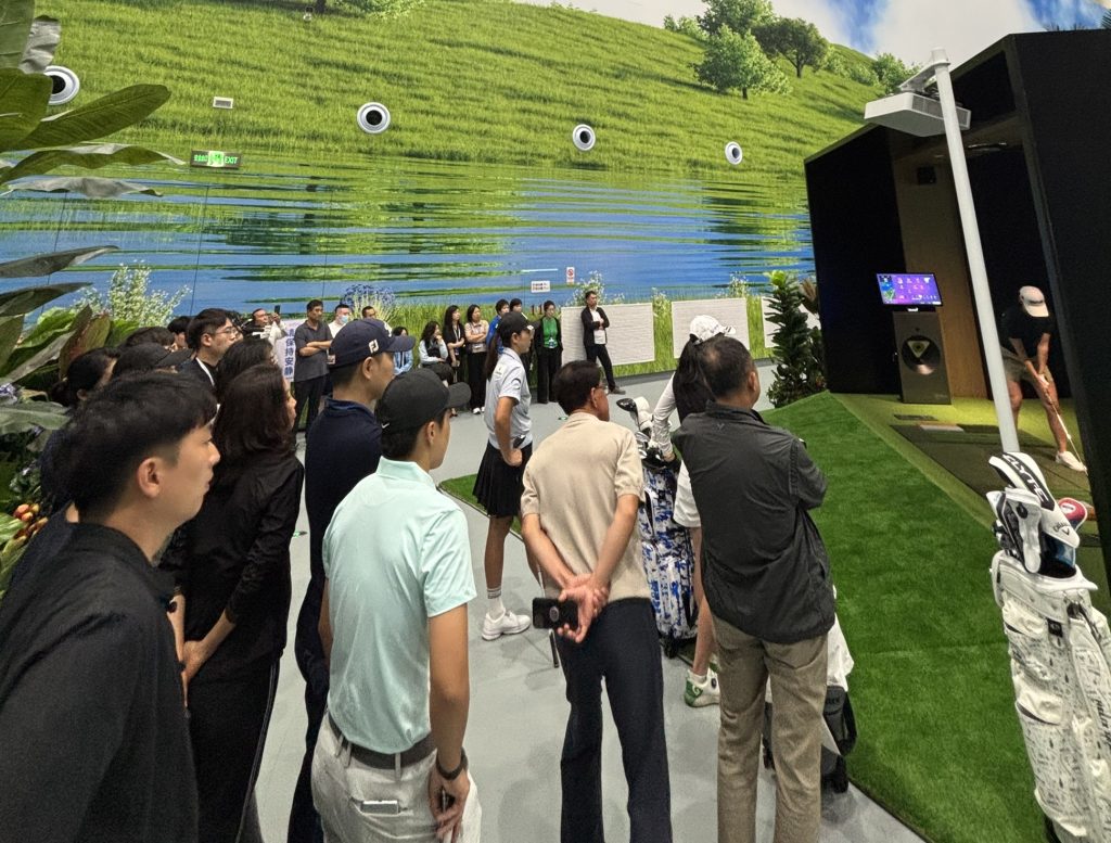 GOLFZON CITY GOLF Draws Intensive Coverage from Major Chinese Media: "A New Growth Engine for China's Sports Industry" 2 img 002 4c8676180828cd9a 1